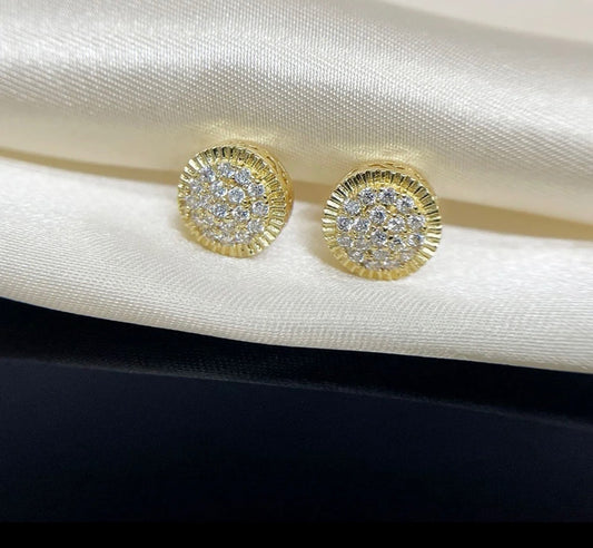 Icey Exclusive Studs "Gold"