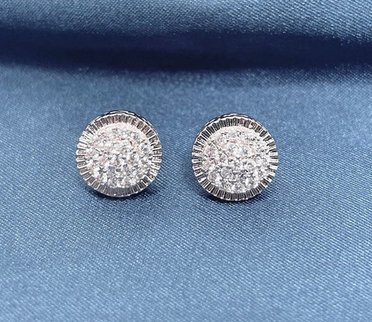 Icey Exclusive Studs "Silver"